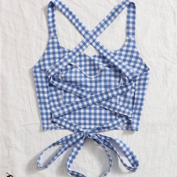 3 crop tops size med, sexy back - Picture 5 of 8